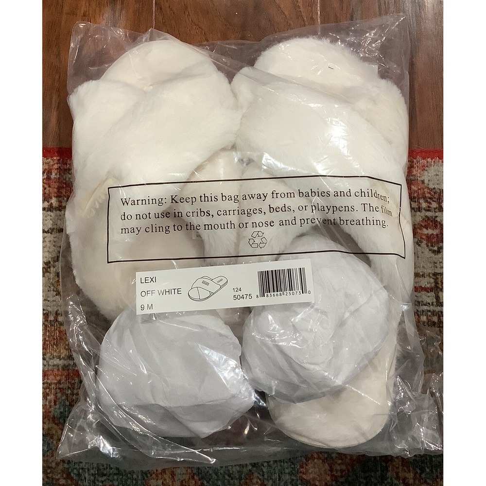 Tahari - Faux Fur Off White Crisscross Slippers, Size 9M - NEW ~ MSRP $48